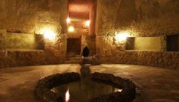 شهر زیرزمینی نوش آباد