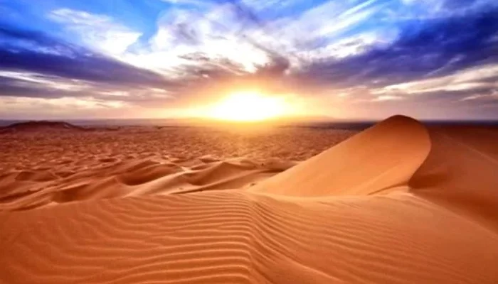 کویر زیبای ابوزیدآباد